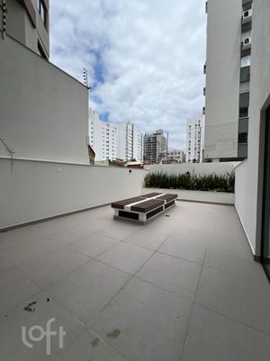 Image 43 - 928131