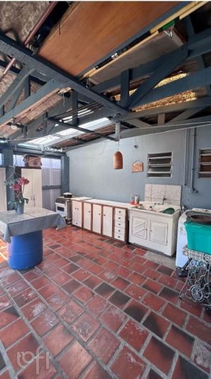 Image 19 - 928157