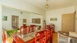 Image 4 - 928162