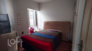 Image 7 - 928162