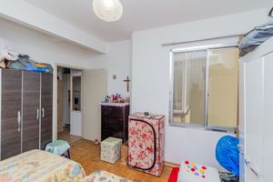 Image 7 - 928170