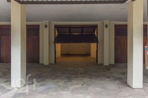 Image 4 - 928186