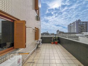 Image 7 - 928188