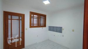 Image 3 - 928211
