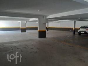 Image 38 - 928215