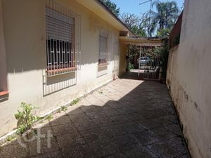 Image 2 - 928220