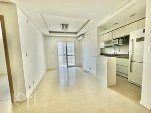 Image 10 - 928246