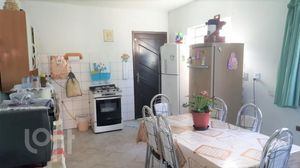 Image 1 - 928277