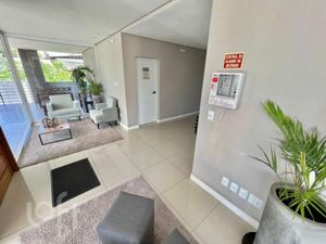 Image 24 - 928284