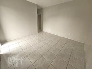 Image 18 - 928292