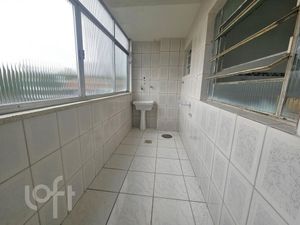 Image 6 - 928292