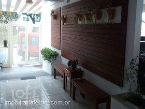 Image 2 - 928295