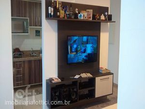 Image 8 - 928295