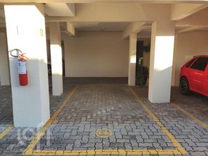 Image 13 - 928296