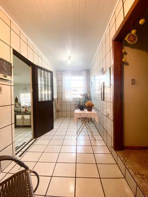 Image 16 - 928304