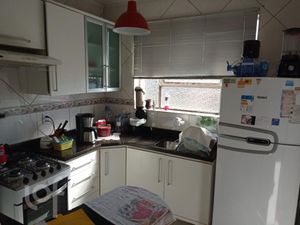 Image 3 - 928307