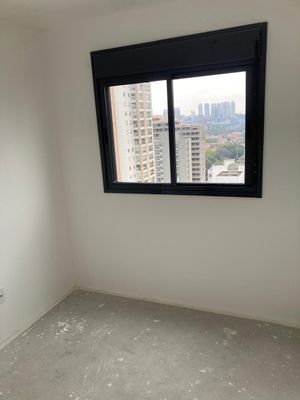 Image 10 - 928311