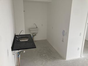 Image 2 - 928311