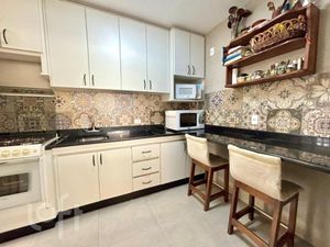 Image 3 - 928313