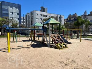 Image 14 - 928313