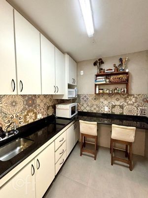 Image 4 - 928313