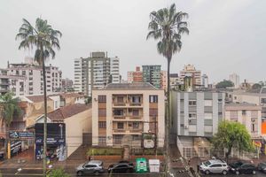 Image 3 - 928329