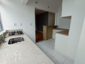 Image 4 - 928331