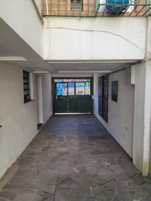 Image 4 - 928343