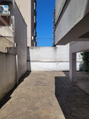 Image 2 - 928343