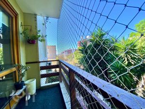 Image 5 - 928358