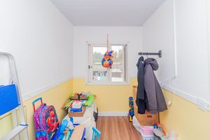 Image 13 - 928363