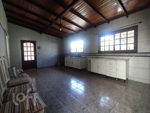 Image 5 - 928373