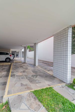 Image 30 - 928377