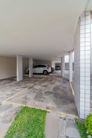 Image 31 - 928377