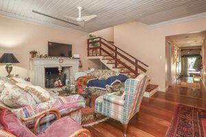 Image 1 - 928379