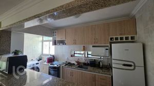 Image 3 - 928382