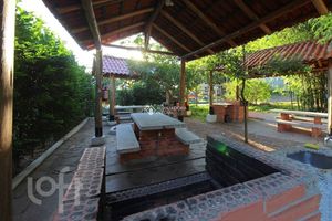 Image 23 - 928382