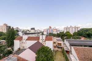 Image 6 - 928388