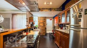 Image 4 - 928398