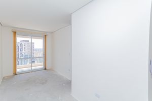 Image 1 - 928412