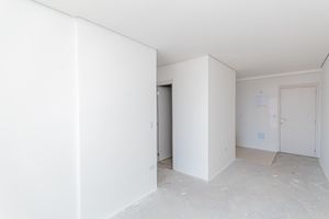 Image 13 - 928412