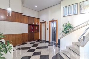 Image 32 - 928416