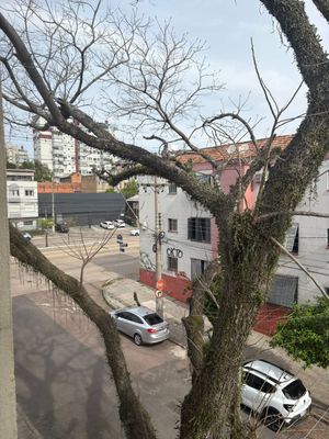 Image 9 - 928419