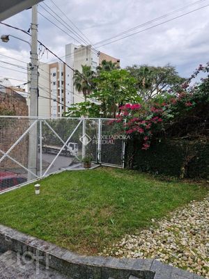 Image 1 - 928424