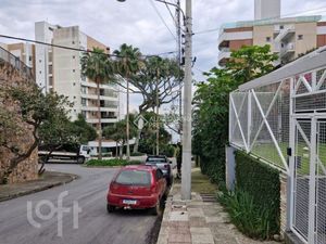 Image 37 - 928424