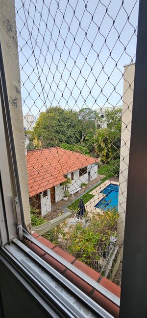 Image 28 - 928431