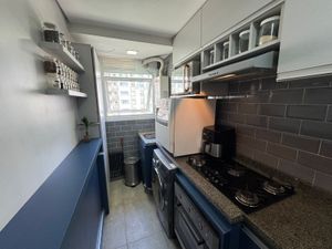 Image 6 - 928435