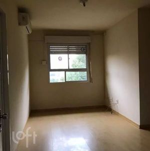 Image 8 - 928440