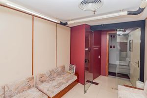 Image 1 - 928475