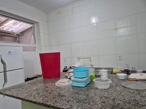 Image 12 - 928496